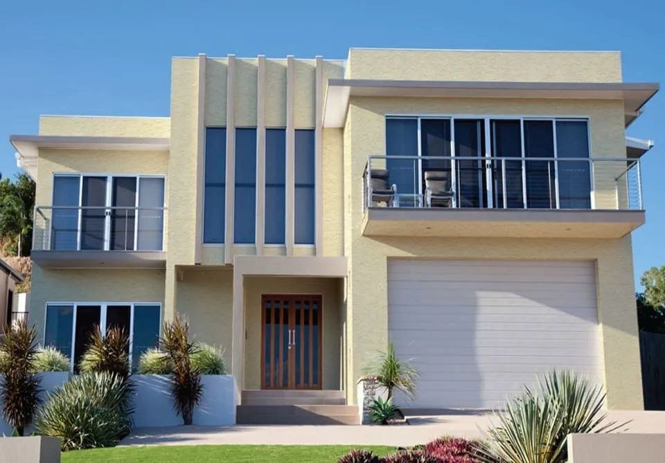 دهانات متنوعة تضفي لمسة جديدة على جدران منزلك بكل سهولة.