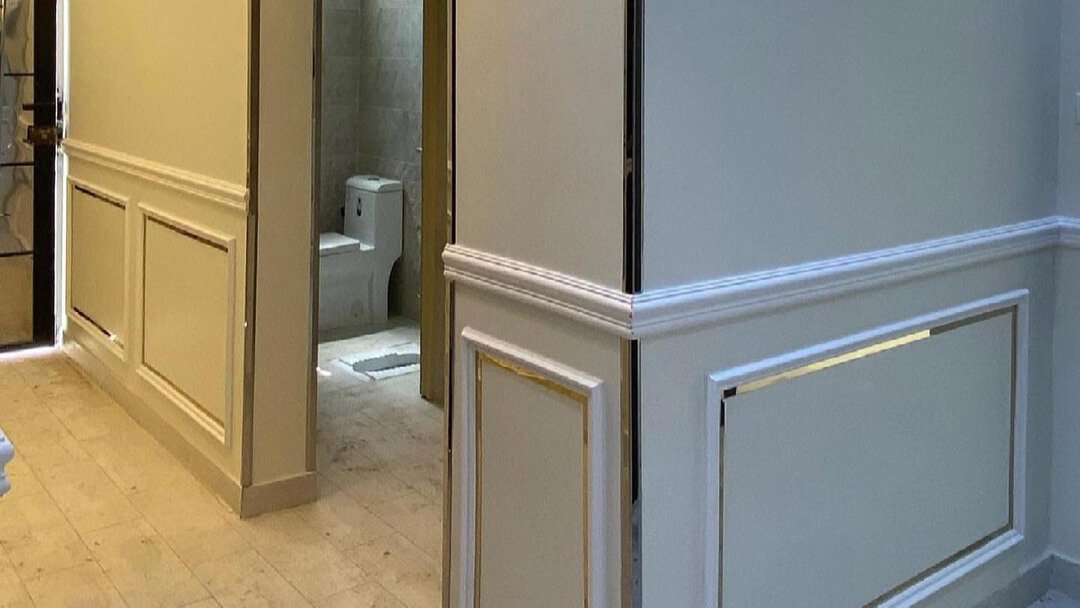 فوم يتمتع بمرونة عالية ويعد خيارًا ممتازًا لعزل الجدران والأسطح المختلفة.